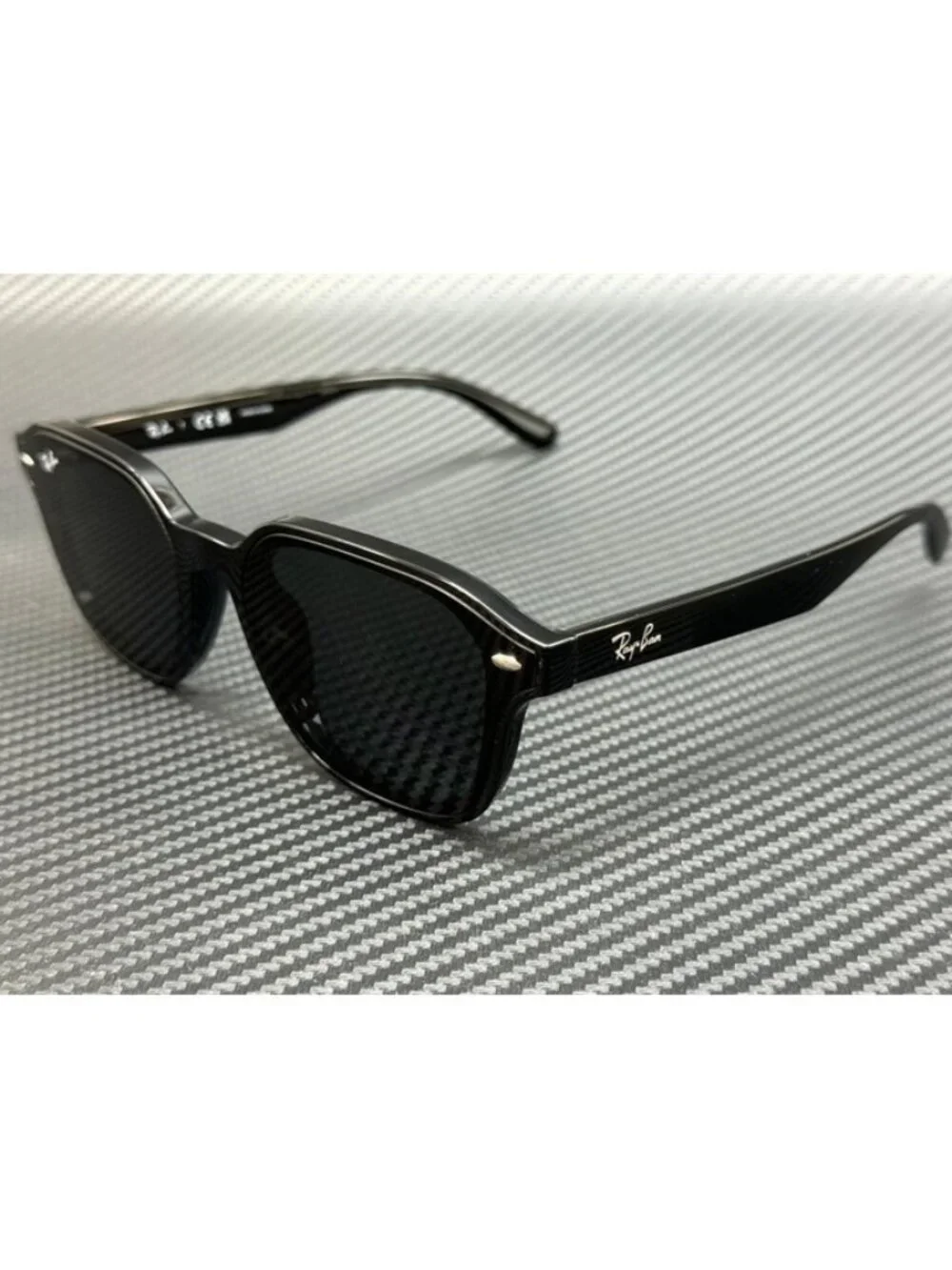 New Ray-Ban Men Black Sunglasses 65-18-145
